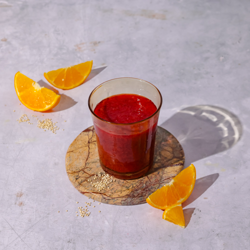 Smoothie pomarańczowe z aronią i nasionami chia (może zawierać pestkę)